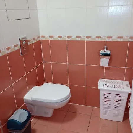 Rezidence Certovka 2121 Free Parking Garage Apartment