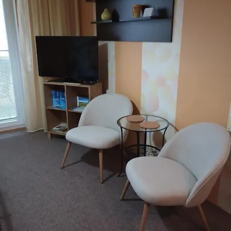 Rezidence Certovka 2121 Free Parking Garage Apartment
